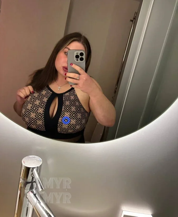 Ева, эротический массаж