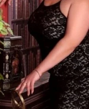 Вика, эротический массаж