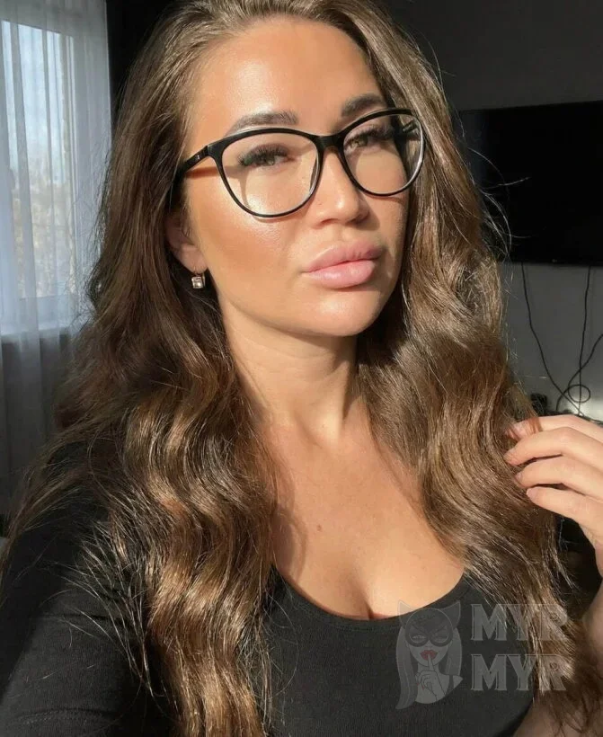 Виктория, эротический массаж